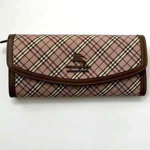 Burberry Pink Nova Wallet